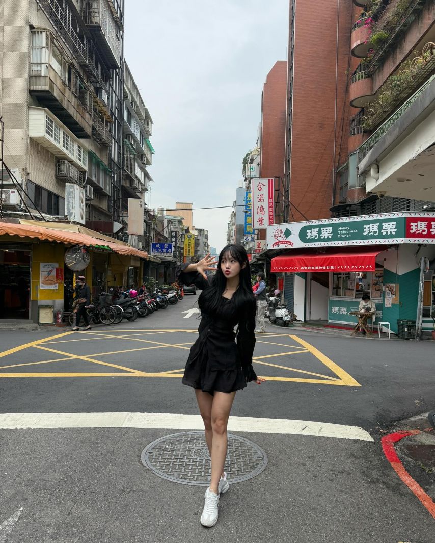 최홍라