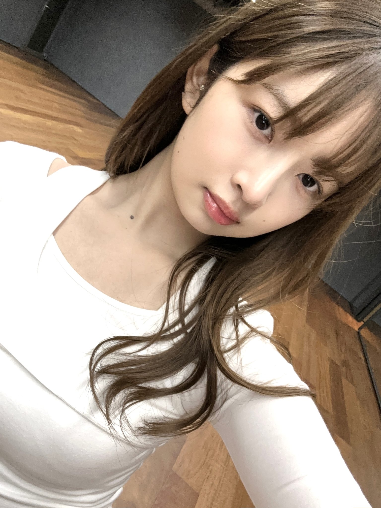 매력 포인트가 은근히 도드라진 아이브 양갈래 레이