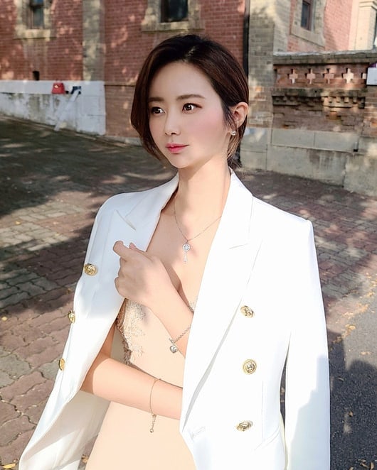 피팅모델 최수현