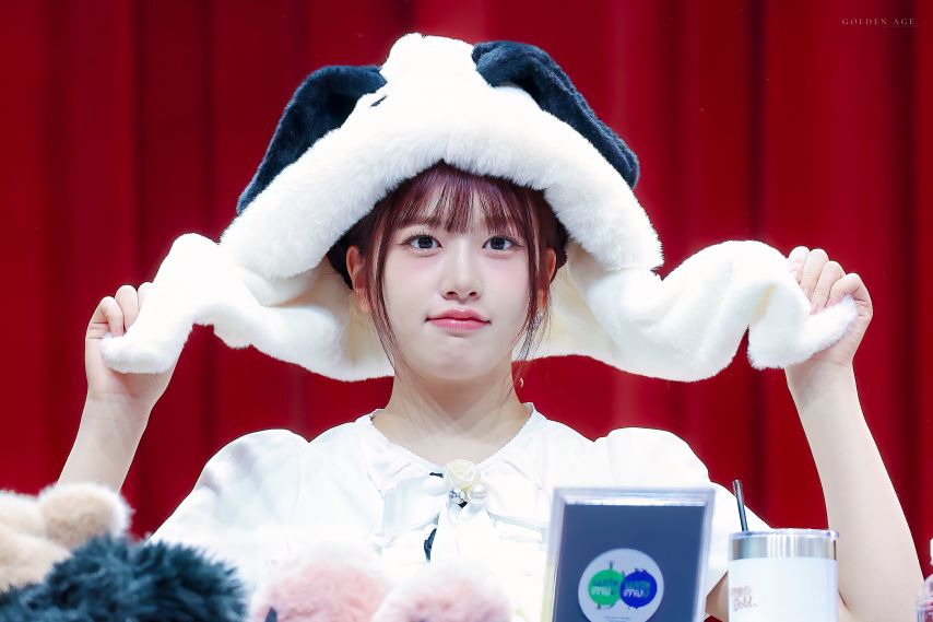 안댕댕 안유진(아이브)