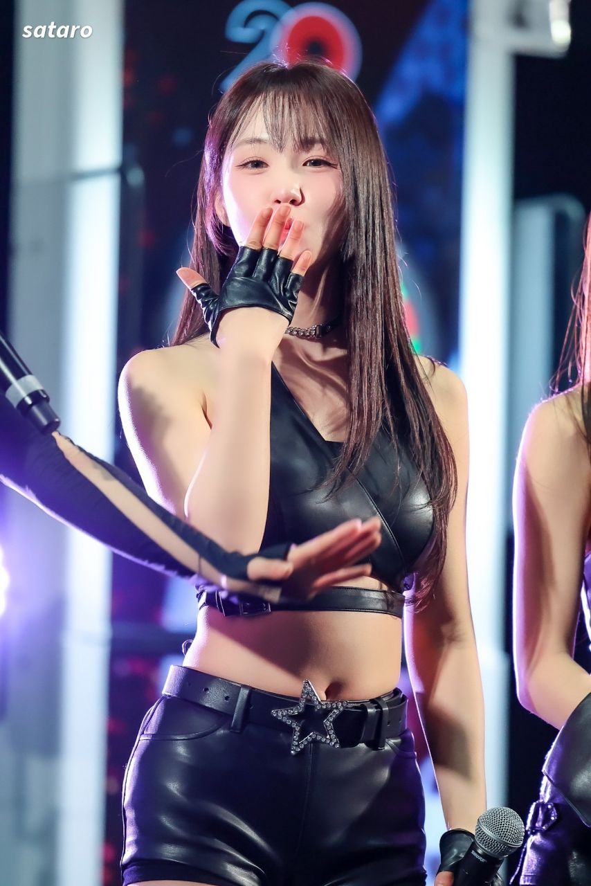 우아 나나