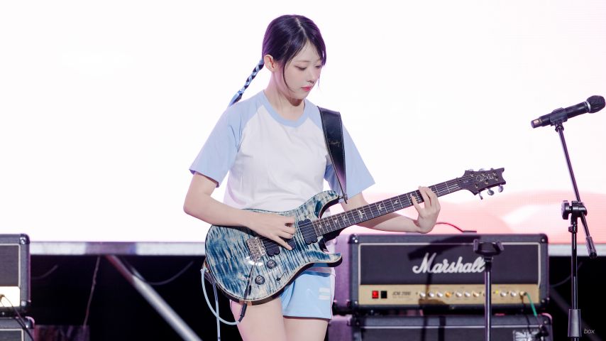 [QWER] 히나