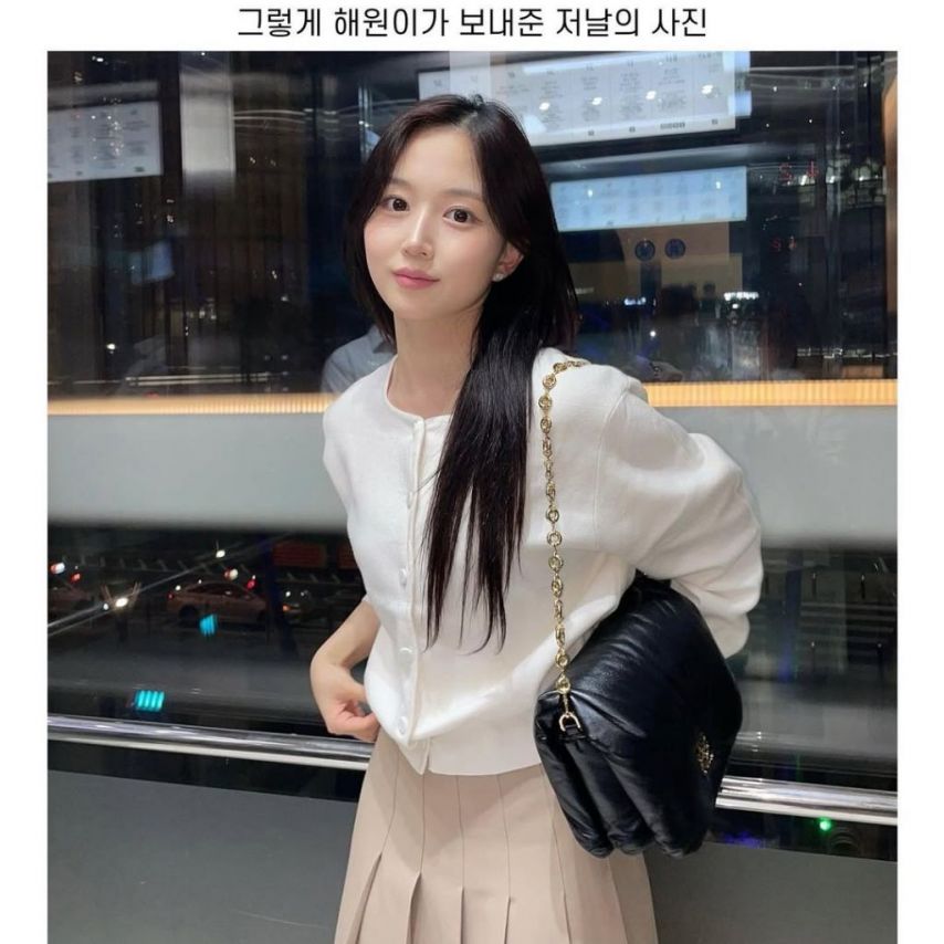 부모님 원하는대로 단아한 의상 입고 인증샷 남긴 엔믹스 해원.jpg