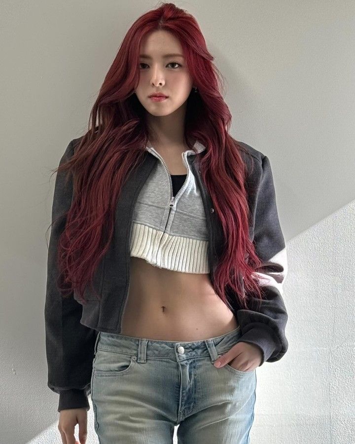 [ITZY]  유나 골반 있지