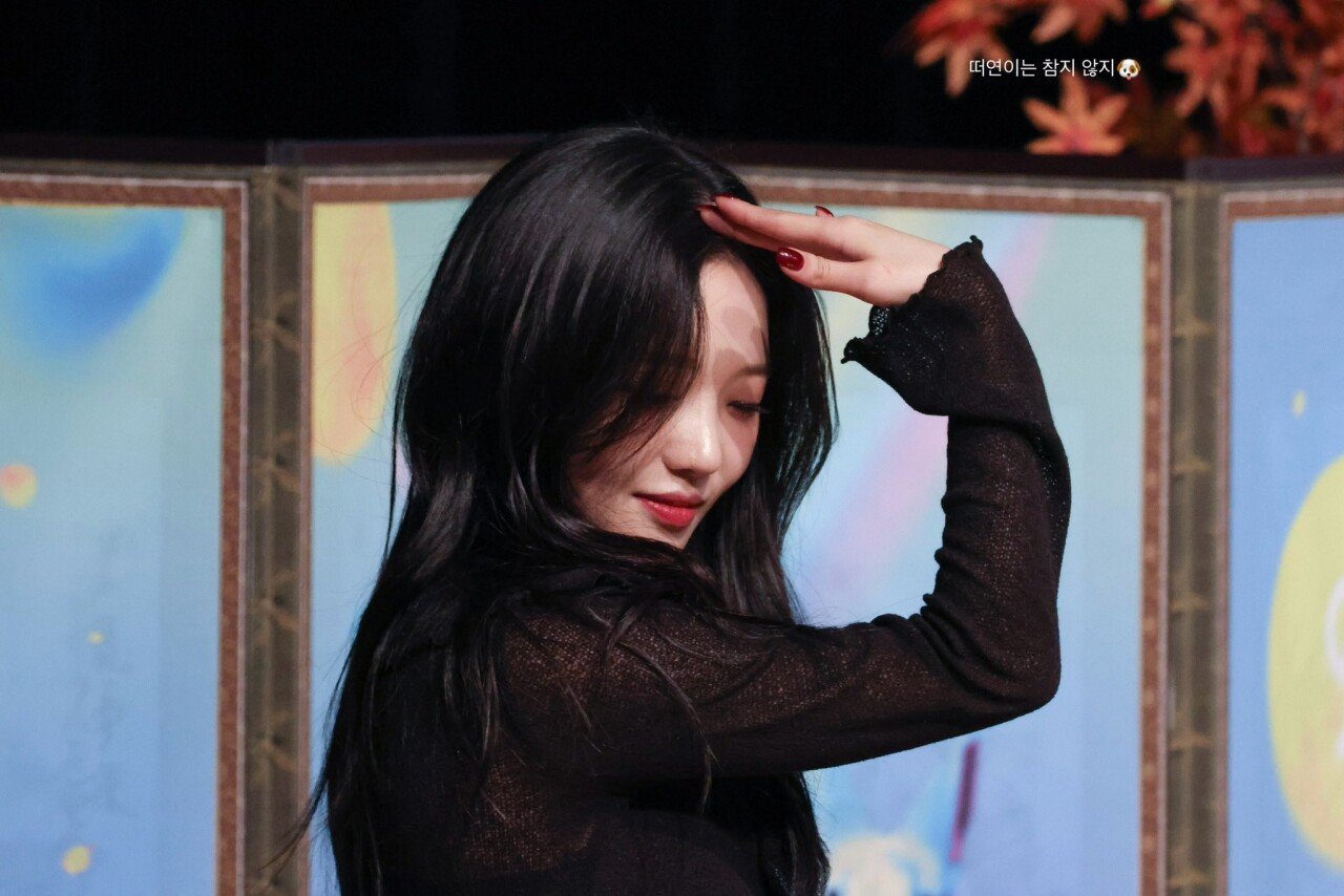 프로미스나인 지선