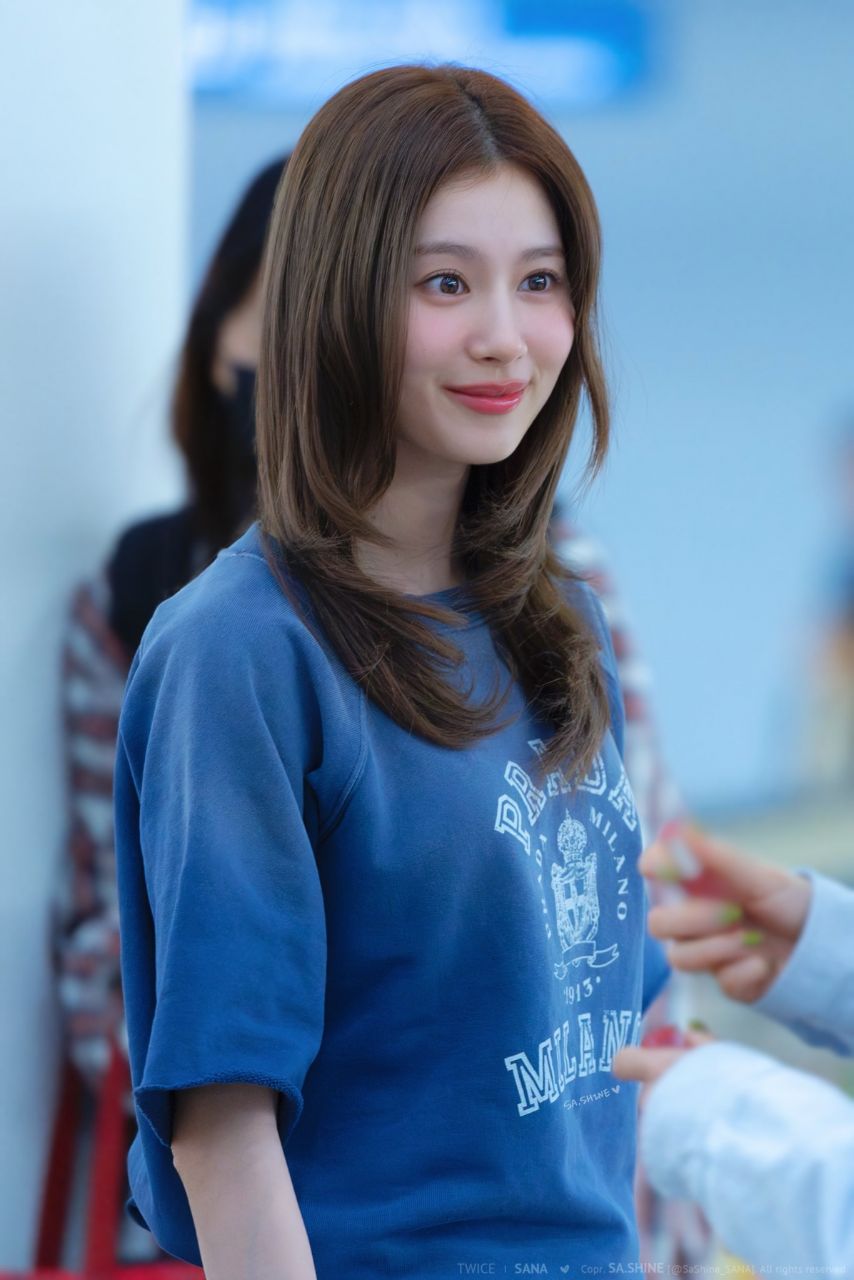 트와이스 사나