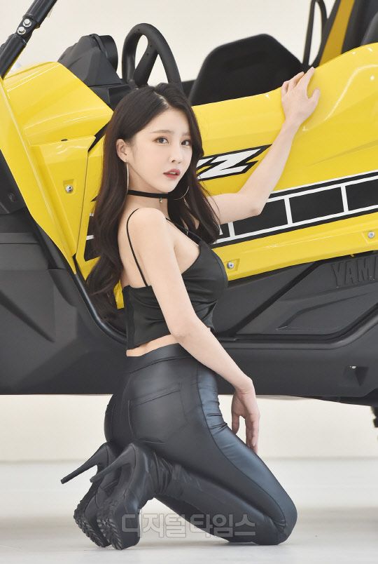 레이싱모델 이해른