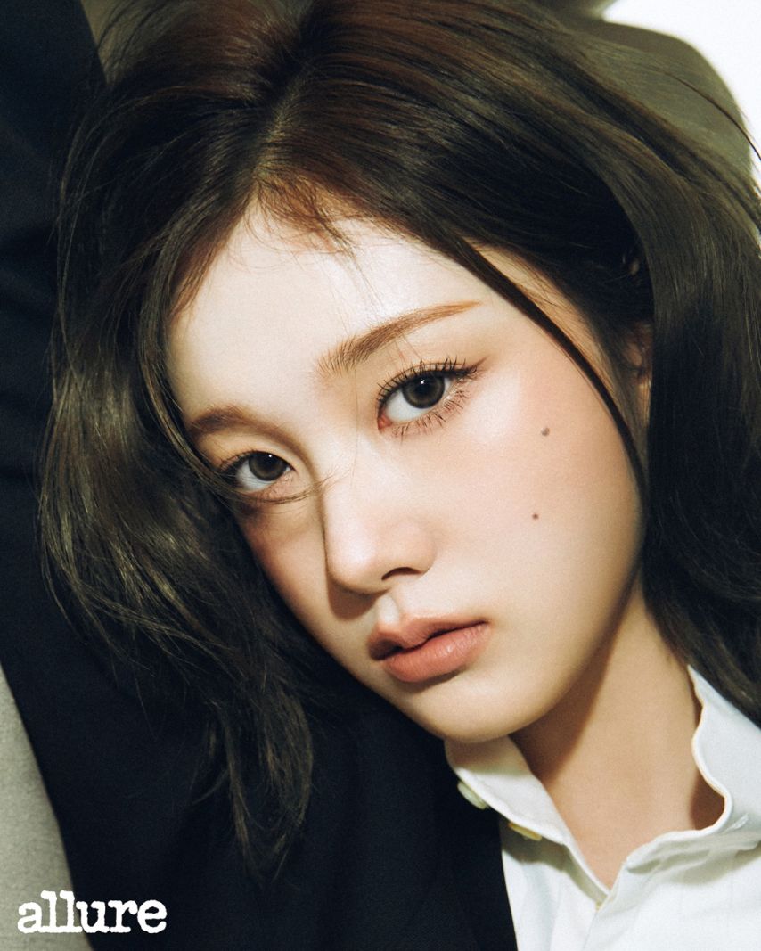 스테이씨 얼루어 3월호 화보.jpg