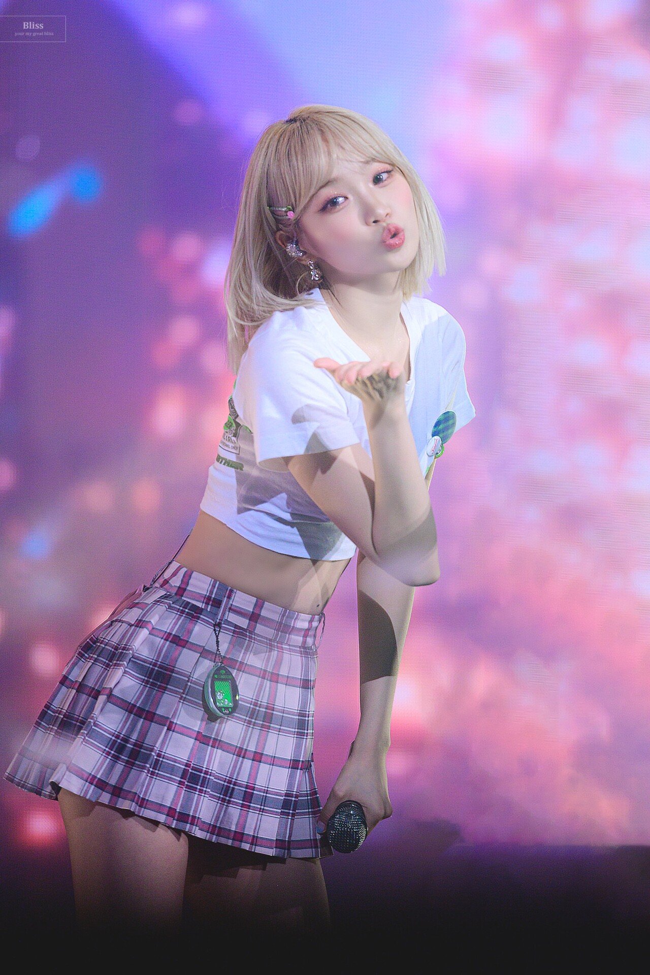 르세라핌 채원