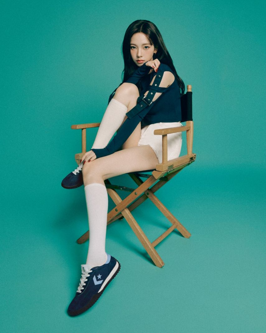 에스파 카리나 컨버스