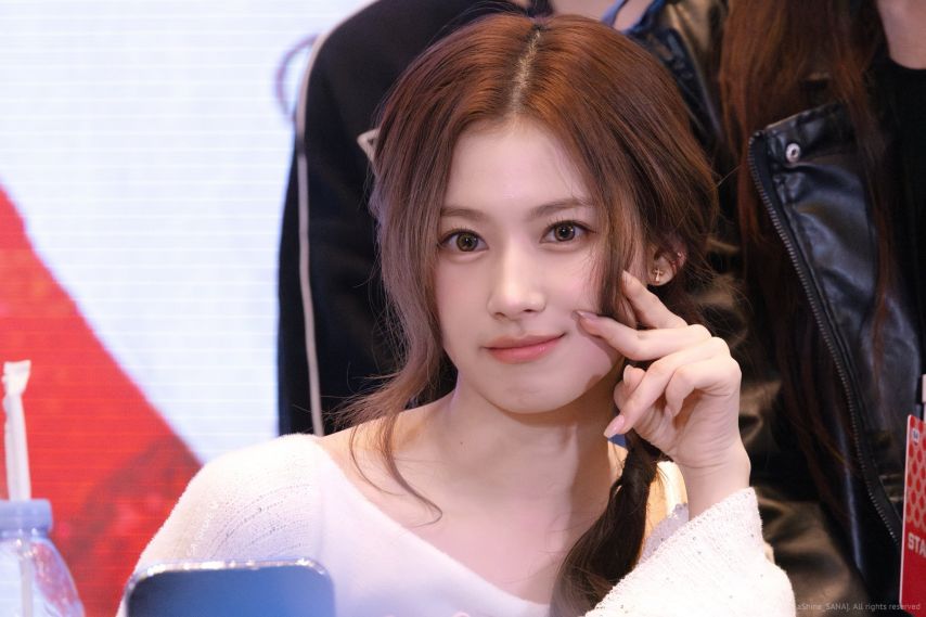 사나 미나 쯔위 트와이스 250222