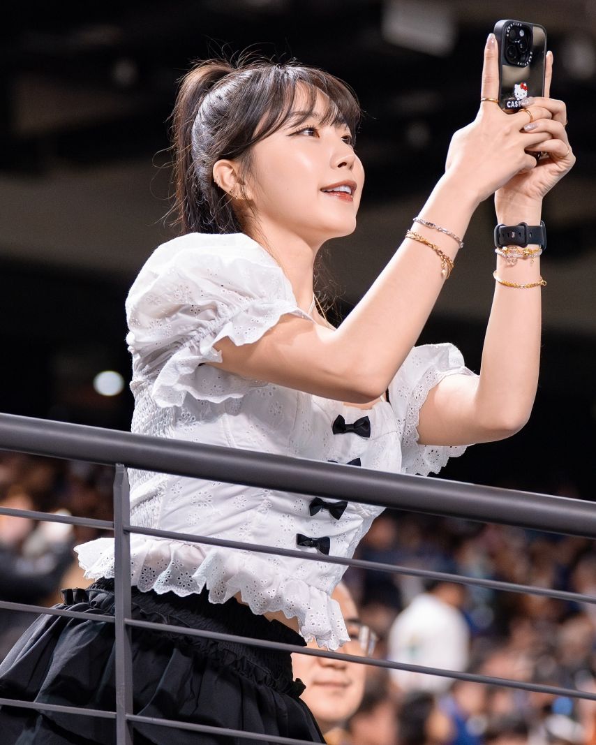 안지현