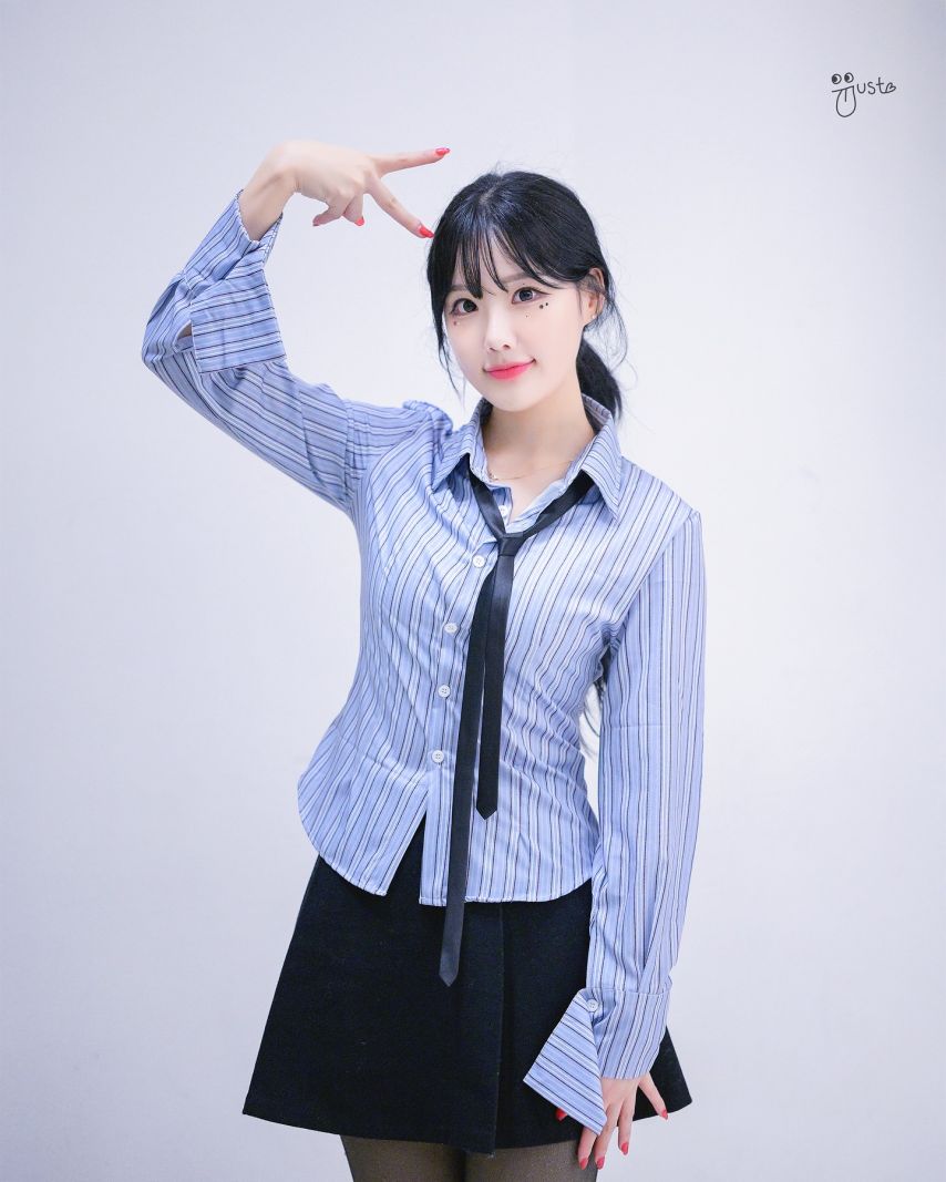 최홍라