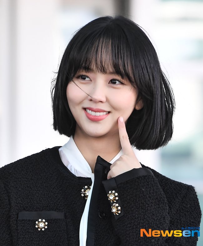 오늘자 밀라노로 출국하는 김소현