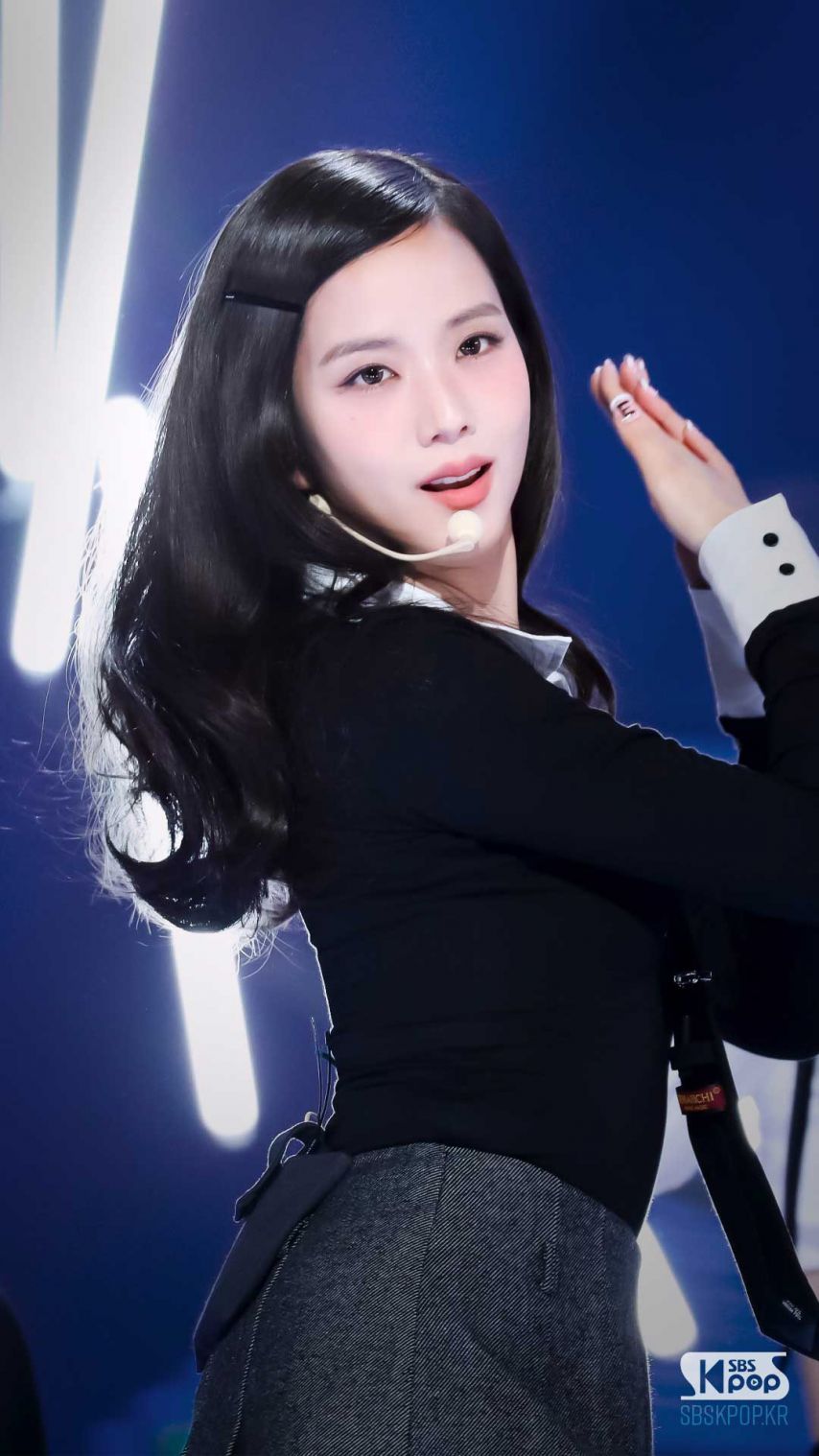 블랙핑크 지수 _ 지수 인기가요 현장포토,스브스매거진