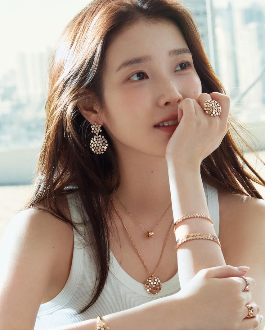 아이유 쇼메