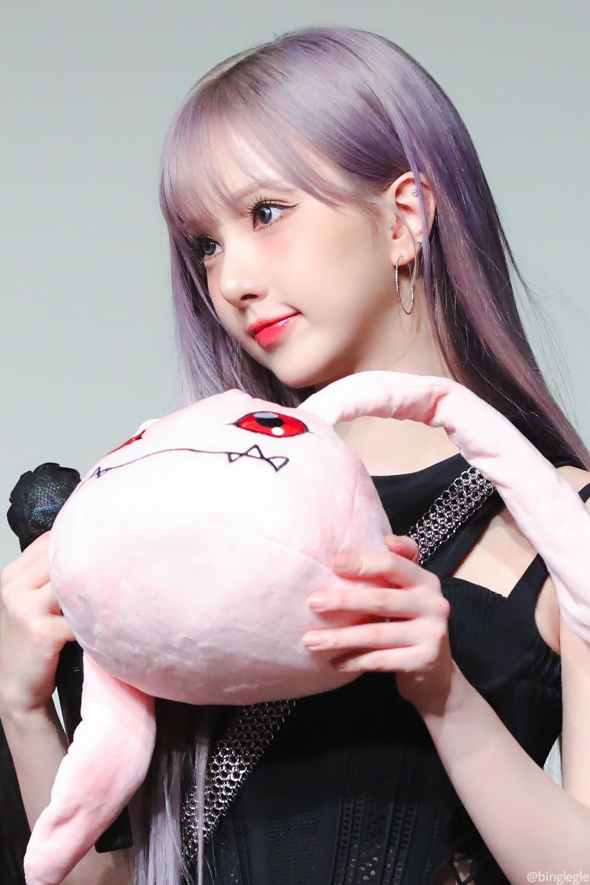 VIVIZ 은하