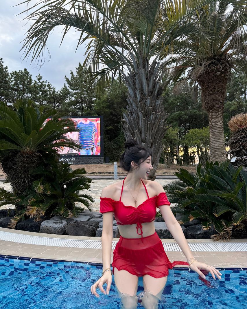 안지현