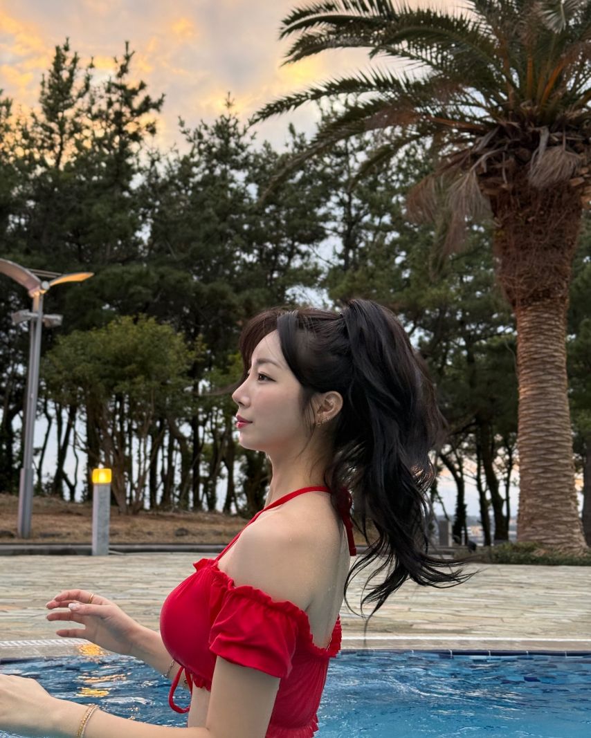 안지현
