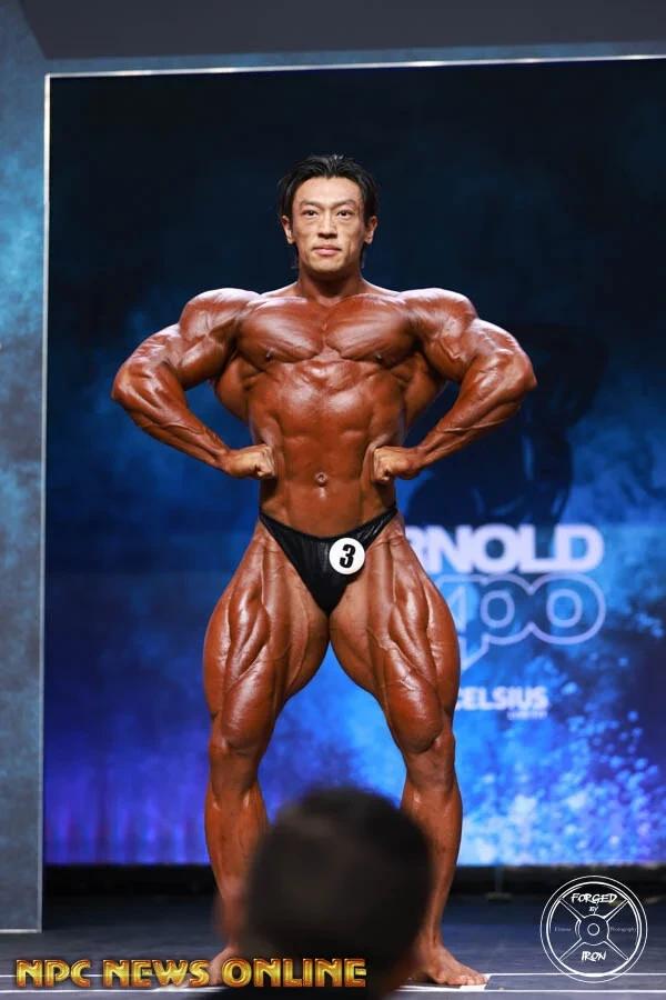 오늘자 아놀드클래식 6위한 한국 보디빌더