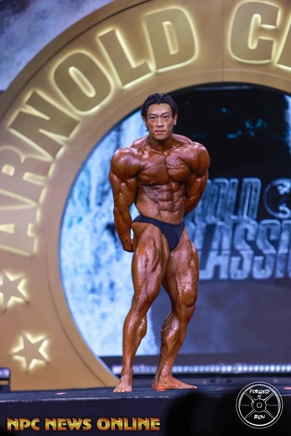 오늘자 아놀드클래식 6위한 한국 보디빌더