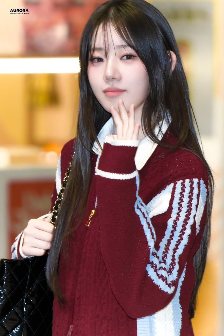 베이비몬스터 로라