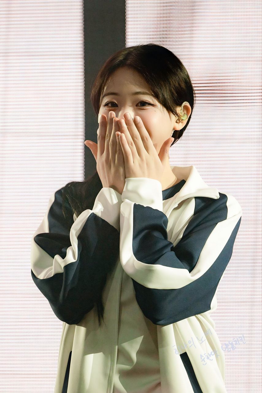 QWER 히나