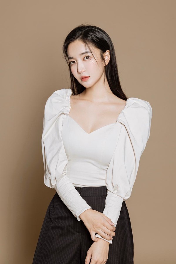 Ns윤지.jpg