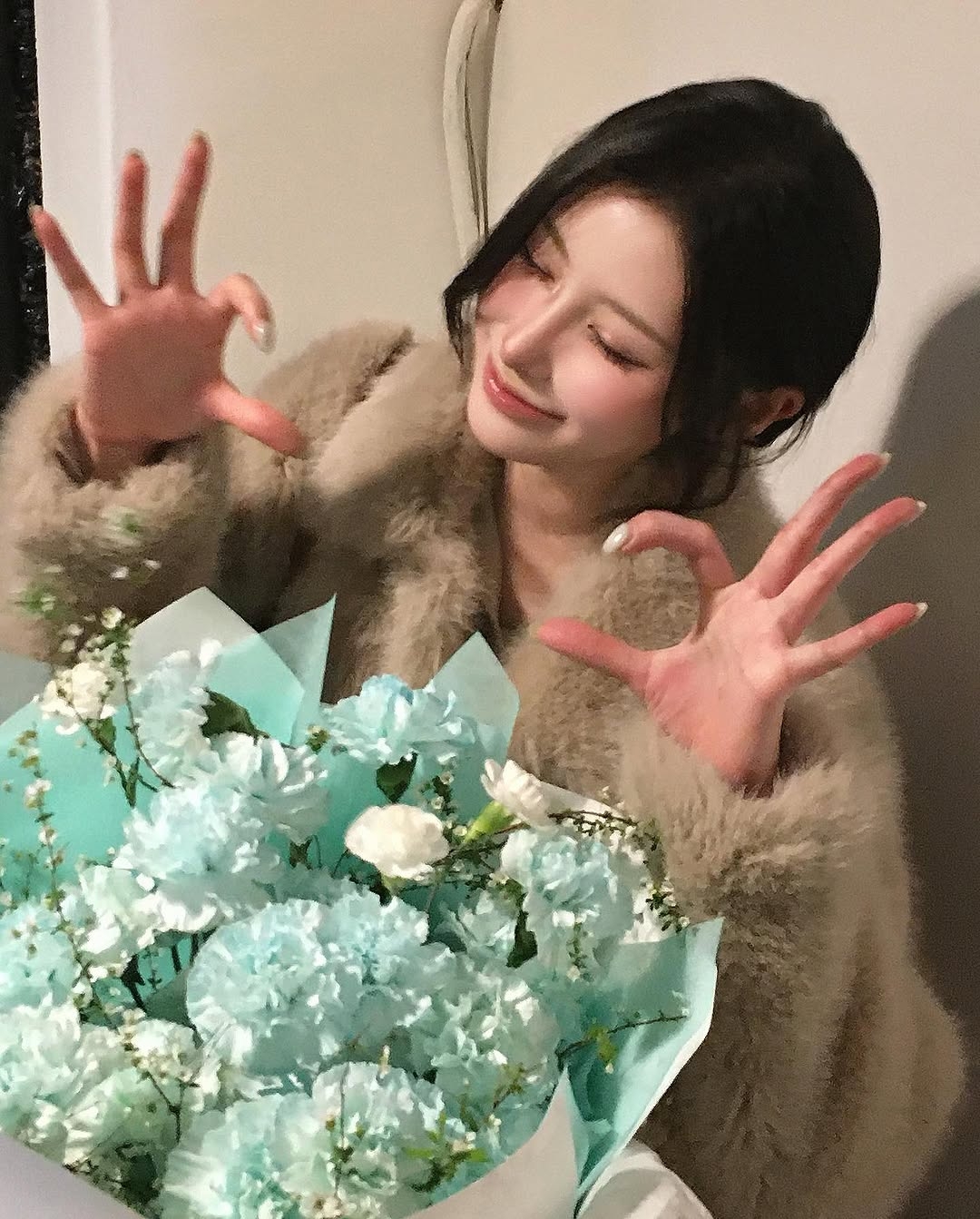 벌써 대학 졸업한 공지원