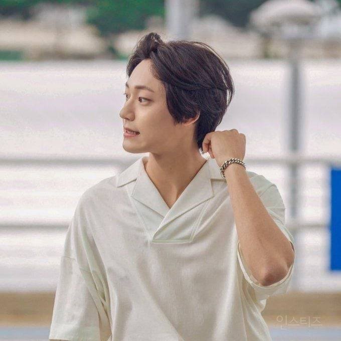 레전드라고 불리는 이도현 공항사진