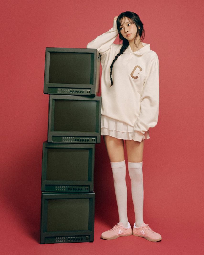 에스파 카리나 컨버스