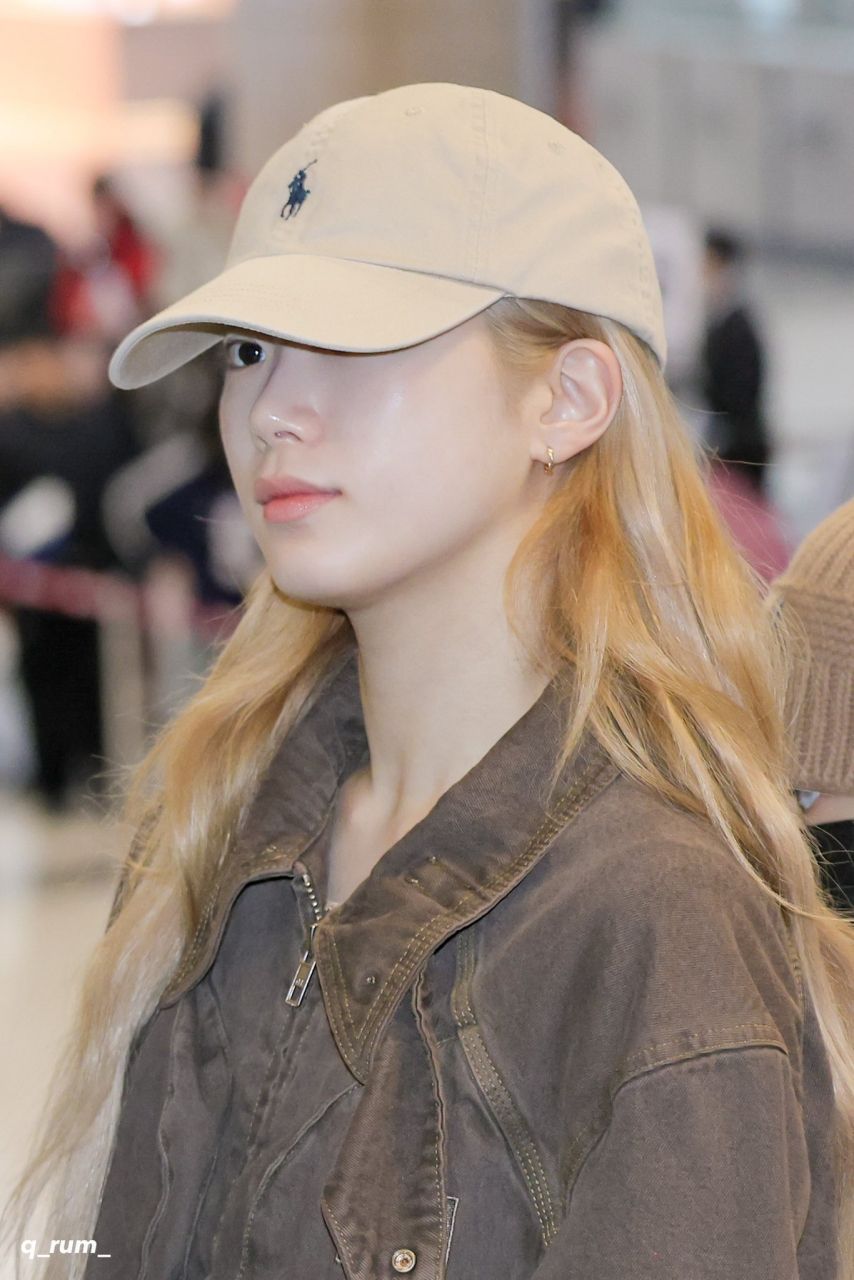 오늘자 카즈하 (르세라핌)