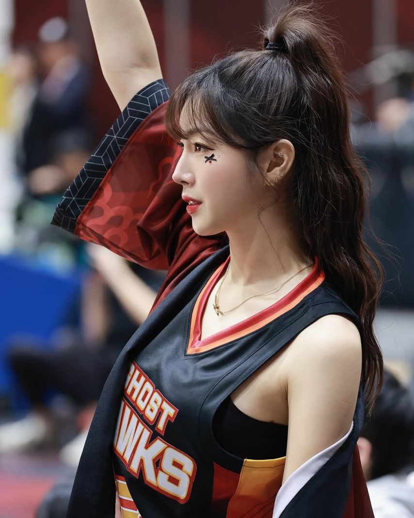 안지현