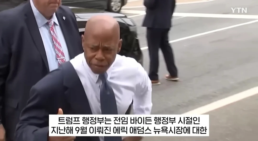 트럼프 ''불응하면 해고'' 협박에 검사들 '부당 지시' 거부하고 줄사직