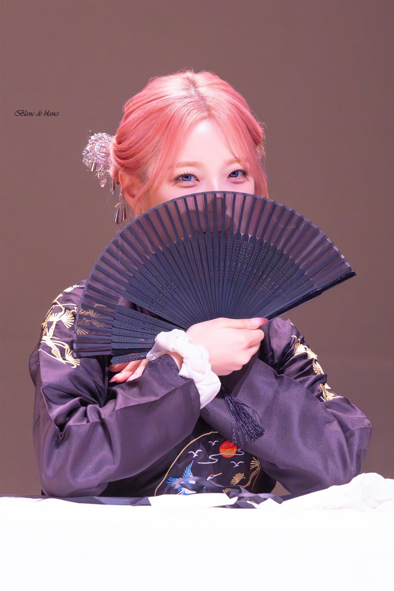 프로미스나인 지헌
