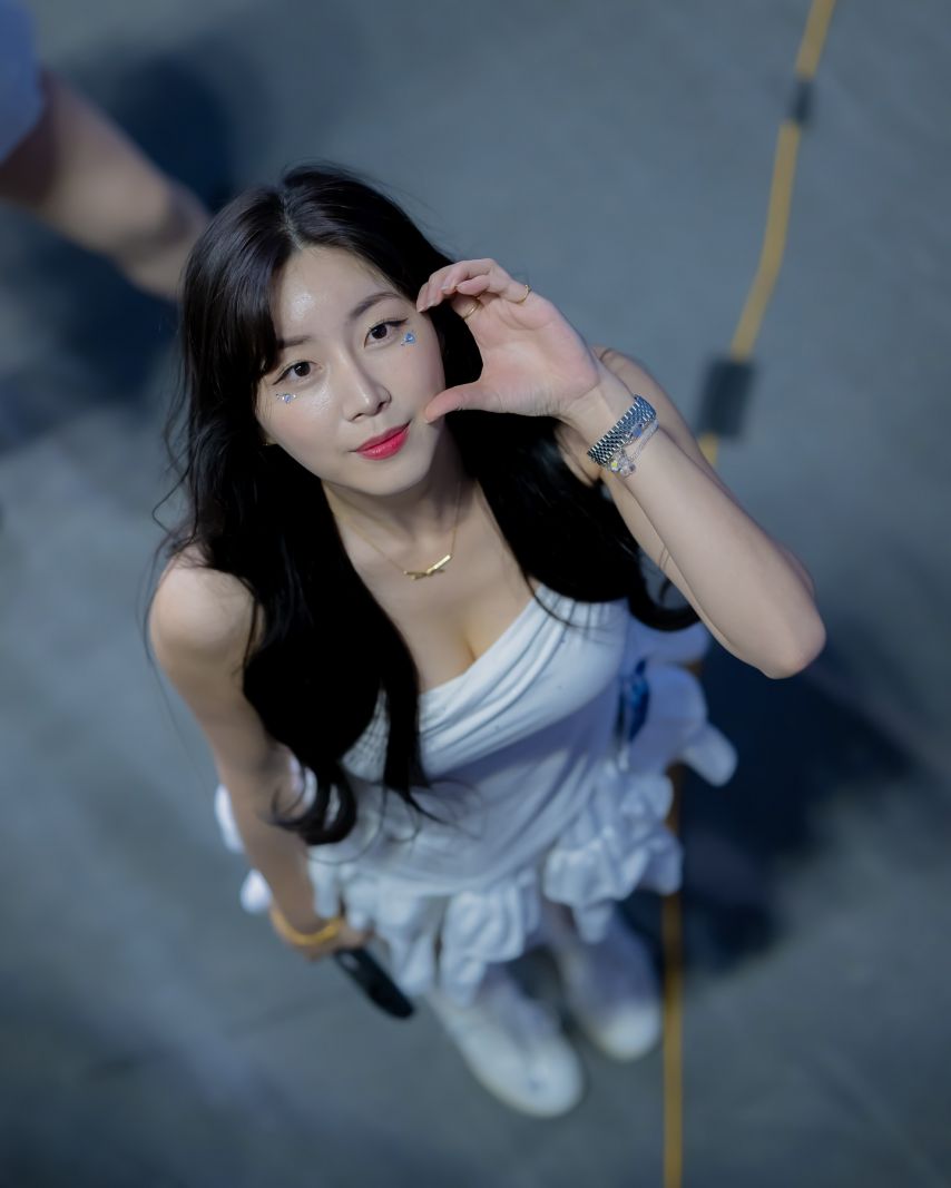 안지현
