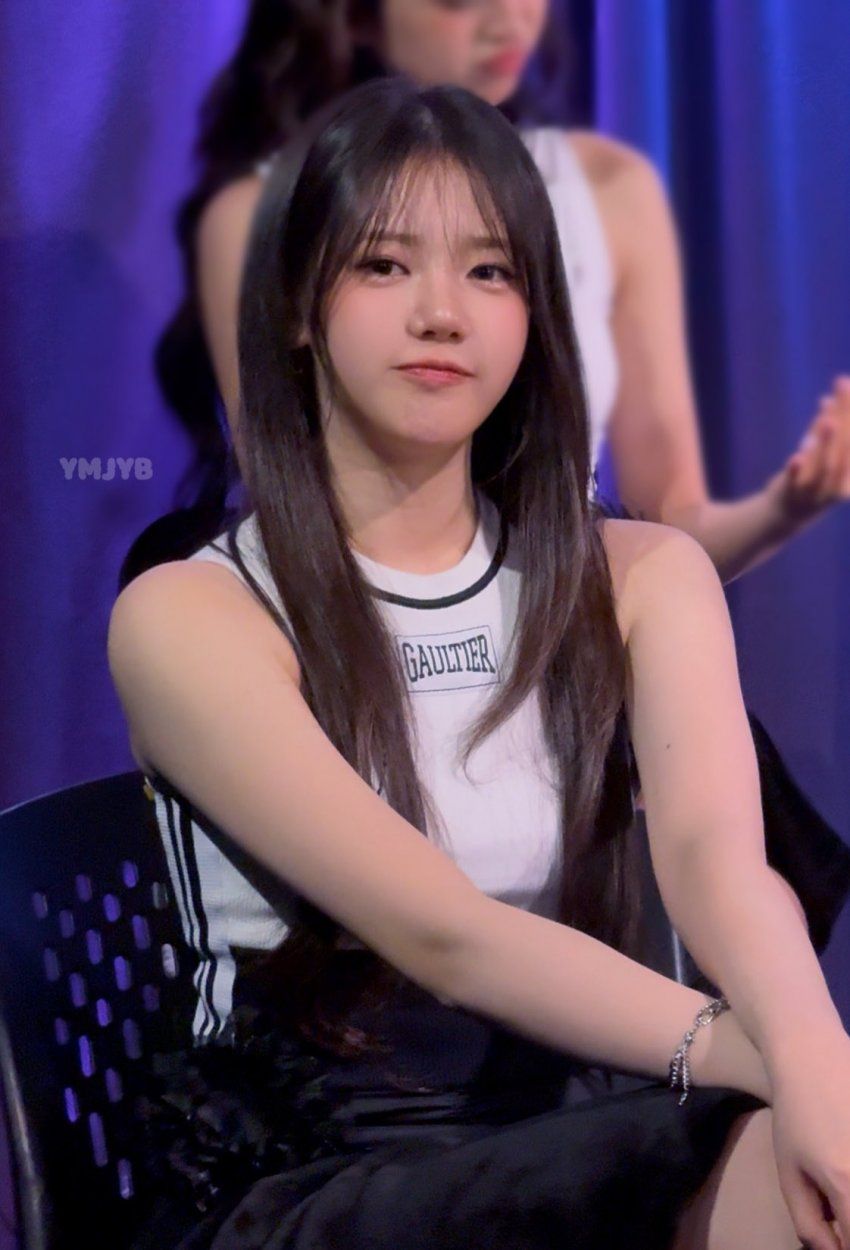 [베이비몬스터] 로라