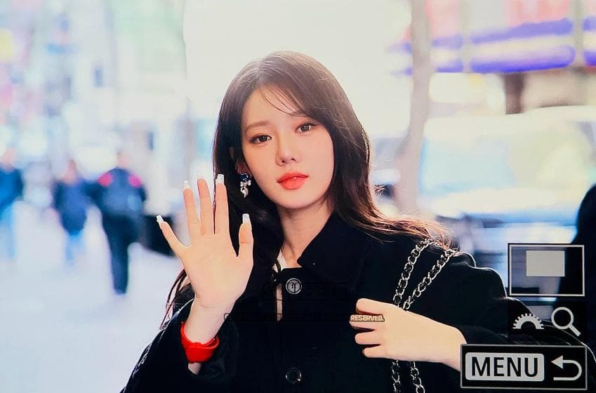 [베이비몬스터] 로라