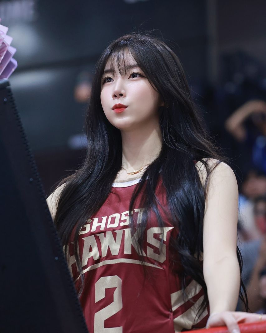 안지현