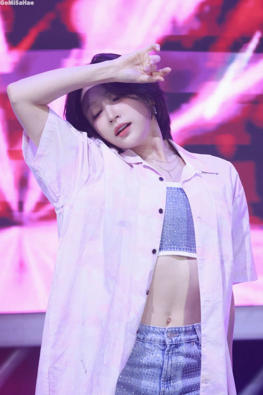 최근에 숏컷한 EXID 하니 직찍.jpg