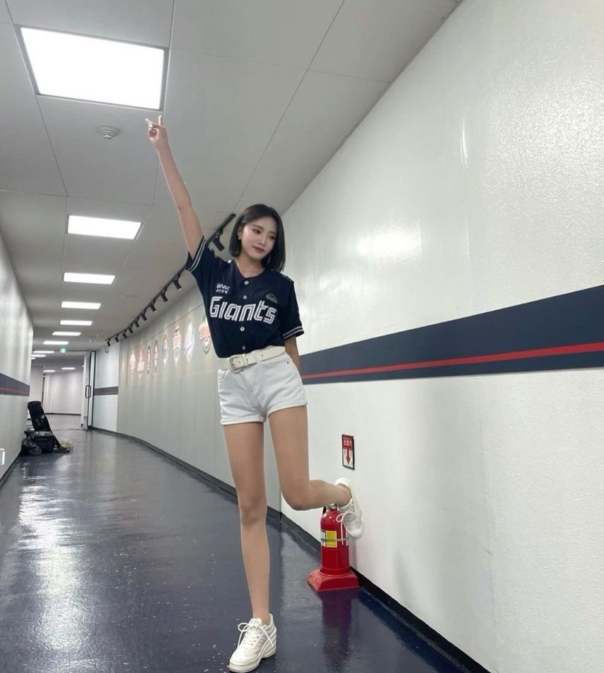 치어리더 정예온