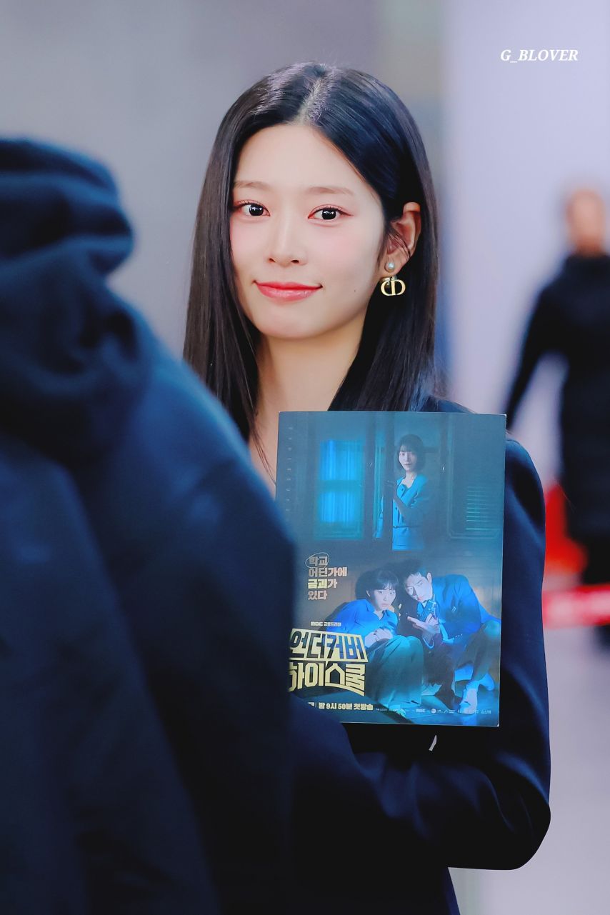 김민주