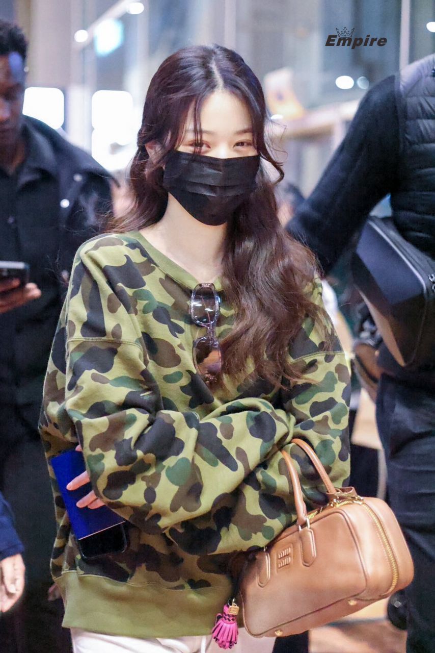 [아이브] 파리의 연인 카모패턴 밀리터리  장원영