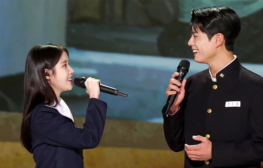 아이유 가요무대 산골 소년의 사랑 이야기 . JPGIF