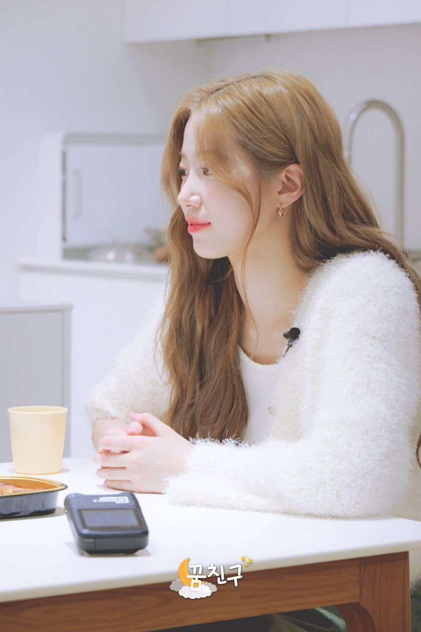 [르세라핌] 카즈하 홍은채 .... 슈퍼맨이 돌아왔다