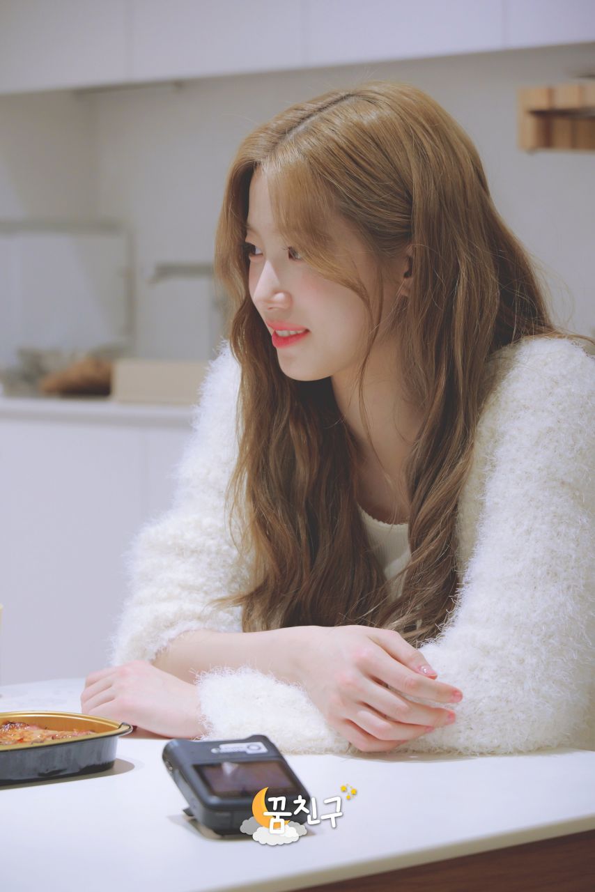 [르세라핌] 카즈하 홍은채 .... 슈퍼맨이 돌아왔다