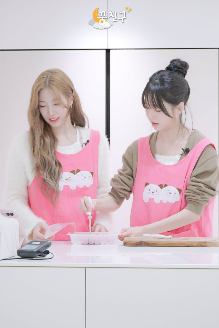 [르세라핌] 카즈하 홍은채 .... 슈퍼맨이 돌아왔다