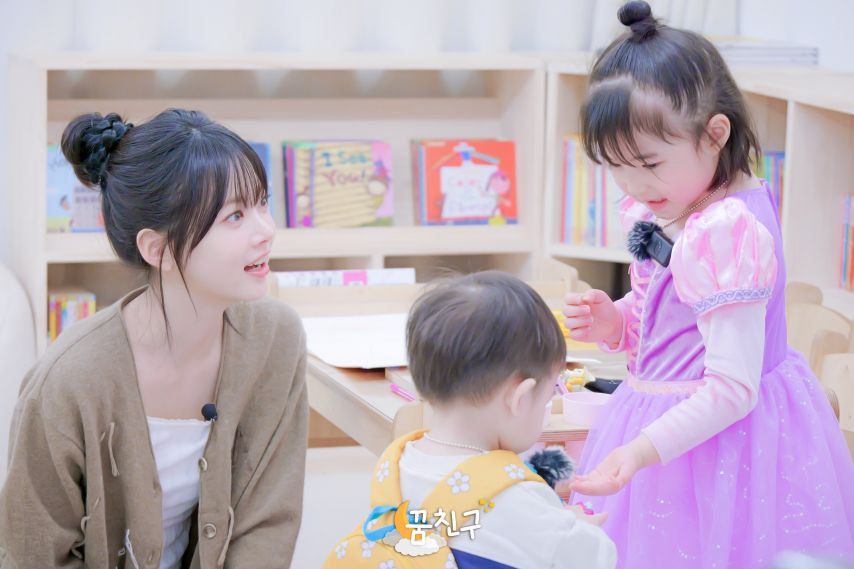 [르세라핌] 카즈하 홍은채 .... 슈퍼맨이 돌아왔다