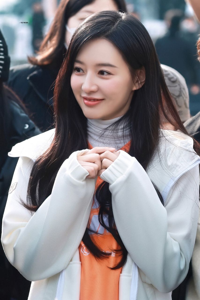 김지원