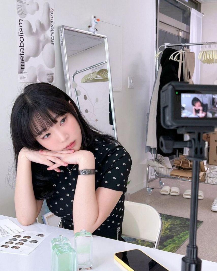 노출없는 수수한 복장 리즈시절 강인경